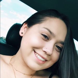 Meet your Posher, Aubri